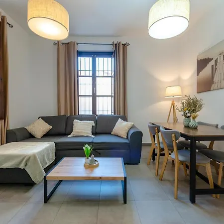 Boutique Center Apartment *